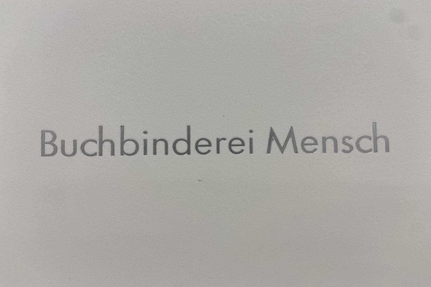 Gerade Schrift Silber