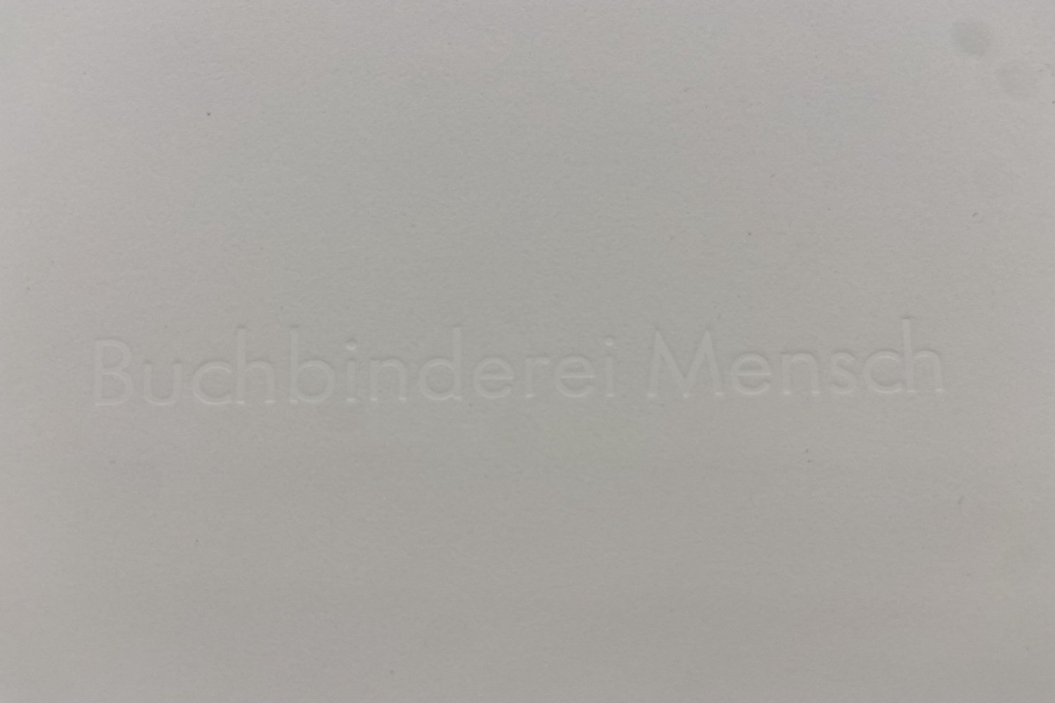 Gerade Schrift Weiß